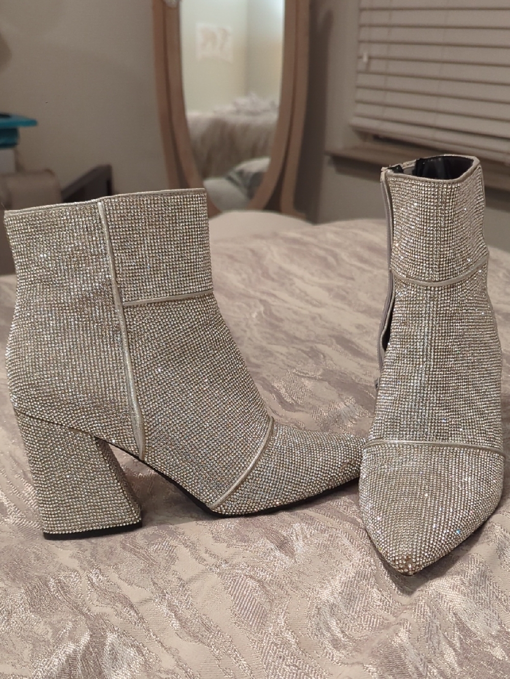 Sparkling Silver Women's Ankle Boots - Glitter Pointed Toe - Picture 2 of 3